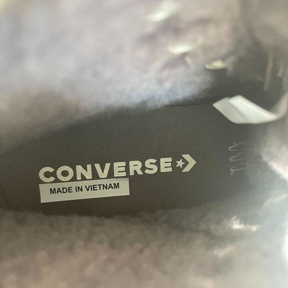 Converse Run Star Faux Shearling Hike Platform Sneaker, Size M 7/W 8.5 WORN ONCE - Picture 8 of 10